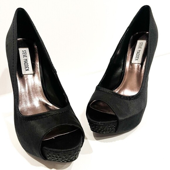 New Steve Madden Feelixx Black Satin Peep Toe Heel size 8 - Picture 1 of 10
